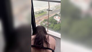 Trốn người yêu đi du lịch cùng cô bạn thân