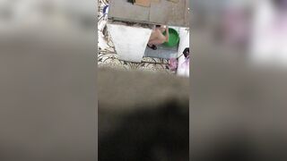 quay lén em gái phòng bên đi tắm dáng ngon vú to