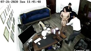 Thẩm mỹ viện bị hack cam làm bác sĩ nghề này cũng sướng nhỉ