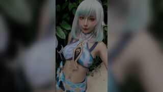 Em gái cosplay Umeko J cosplay Mualani - Genshin Impact