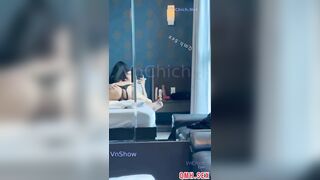 Em sugar baby 2k3 Quận 3 mông to sang xịn mịn cưỡi ngựa tập nhún rên rỉ nước nôi đầm
