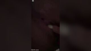 E Gái Xinh Trộm Đồ Lưới Của Mẹ Chát Sex Móc Lồn Khẩu Dâm call Vs Trai bị phát hiện