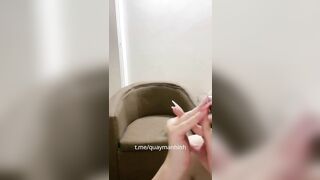 Gái dâm nứng lồn chơi sextoy, nước nôi lênh láng