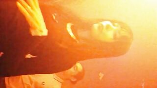 HOT GIRL BÚ CU TRONG BAR BỊ QUAY LÉN LỘ LỒN LÔNG