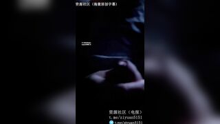 Hẹn hò cùng dâm nữ xinh đẹp móc lồn bú cu public trog rạp chiếu phim