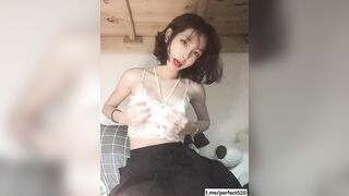 xinh gái vcl mà phải thủ dâm có thiếu trai đâu em