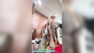 Em gái dâm xăm trổ cưỡi cặc dâm đãng kích thích siêu dâm