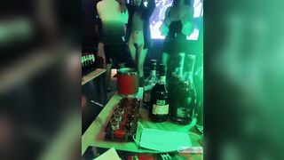 Bên trong 1 quán karaoke thì nó như thế này đây bảo sao các a k ghiền