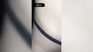 Dâm nữ phục bụ bú cu liếm lỗ đít địt từ trong xe lên đến giường dập e k ngừng