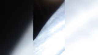 Lén lút chịt em heo trong đêm