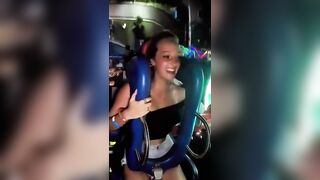 Đi khu vui chơi lỗ cả vú
