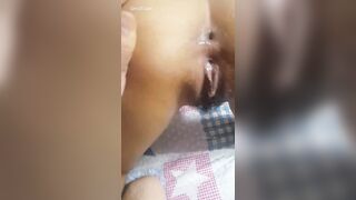 Em Người Yêu Khó Lên Đỉnh Phải Day Hạt Le Lúc Địt