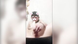 em loli cho bướm ăn chuối