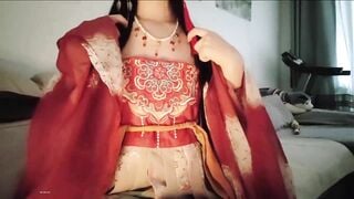 Gái xinh cosplay hàng non thủ dâm chảy nước lồn dâm đãng