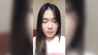 Em gái k có tiền trả bị tung clip nhưng lại là 1 con đĩ chính hiệu khi khẩu dâm dâm v