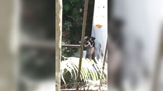 Nứng cặc đưa em ra dồng puclic đêm khuya