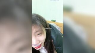 Em idol YYLIVE ngocnhi2k vú to nhưng lồn nhỏ livestream tâm sự show hàng nói nyc toàn