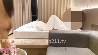 Anh trai Trung Quốc chịch em sinh viên đại học