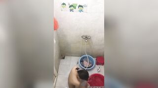 Em này ngửi quần lót để làm gì vậy mọi người