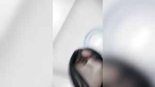 E chủ nhà xinh gái dâm đãng và a bảo vệ may mắn khi đc e gạ chịch livetream