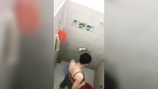Em này ngửi quần lót để làm gì vậy mọi người 2
