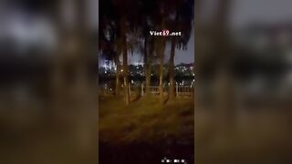 Em trai lên thăm chị