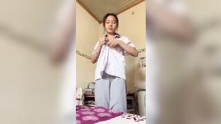 u là trời bé Thảo love10 mà múp quá ae ơi cỏ n,on mơn mởn mới lớn mà d,amduc quá ????????