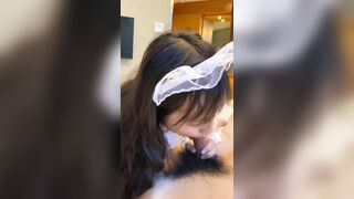 em sinh viên thích cosplay hầu gái dâm dục