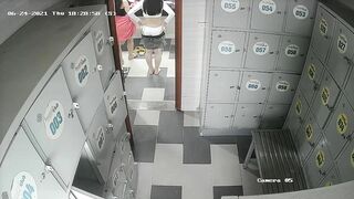 Thấy mông đít rồi sao em nỡ .......