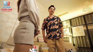 Em trai gạ chị dâu vú to