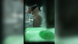Em tỉa lông lồn để đi chơi