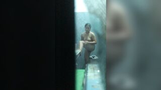 Em tỉa lông lồn dể tắm