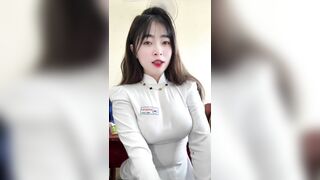 nguyễn ngọc oanh vy học sinh lớp 12 lộ clip địt nhau với người yêu