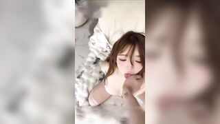 Bạo dâm con đĩ mặt dâm vú to dâm đãng kích thích
