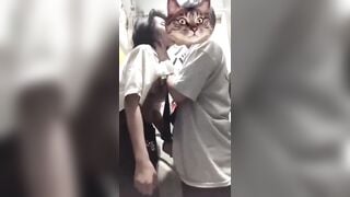 Bạn thân phải biết bú cu cho bạn thân bóp vú xả tinh dâm đãng