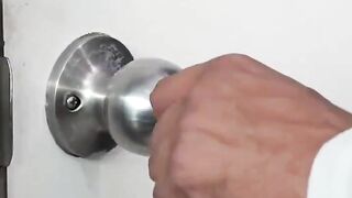 bác sĩ cặc dài khám cho chị bầu