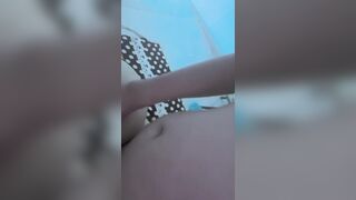Phang con bạn thân loli không kịp cởi quần