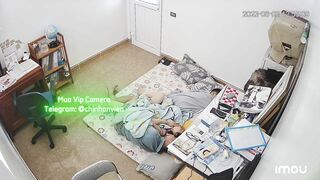 Hack Camera Trưa Đợi Con Ngủ 2 Vợ Chồng Đè Nhau Ra Địt