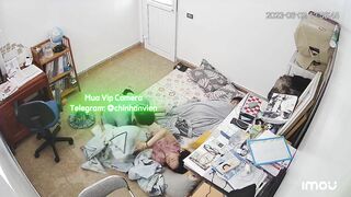 Hack Camera Trưa Đợi Con Ngủ 2 Vợ Chồng Đè Nhau Ra Địt