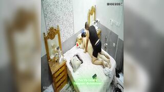 Hack Camera Nứng Lồn Mút Chim Chồng Trước Mặt Con