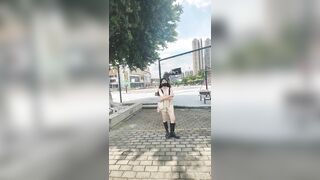gái xinh khoe vú mọi lúc mọi nơi