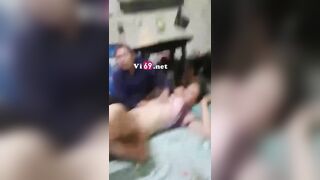 Các chú có tuổi mà chơi độc lạ qua nhà cháu nhậu rồi nhậu luôn vợ cháu 3