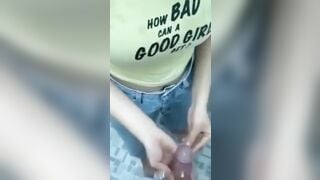Cho con bạn thân chubby con mút bú con cu dâm đãng kích thích siêu dâm