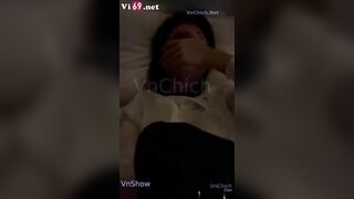 Đôi HS Lớp 12 Chơi bài lột đồ, Cởi áo nứng đè nhau ra djt nát bím