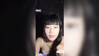 Nìi 2ka9 Mặt Non show vú Muốn đút quá🤤