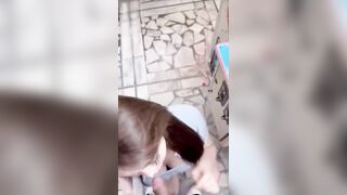 Vl,gọi phụ huynh lên nhắc nhở mà cô bú cu PHHS ngay giữa phòng học là sao?