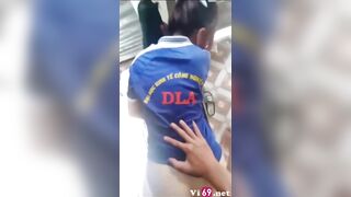 Chơi trong cafe võng em sinh viên KInh tế công nghiệp