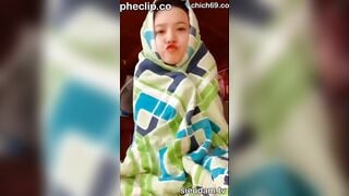 Gái trẻ mà dâm quá