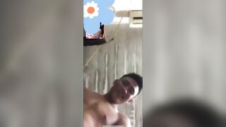 Mặc kệ bố vẫn nằm cạnh,cặp đôi call móc lồn sục cu khẩu dâm phọt tinh ướt người