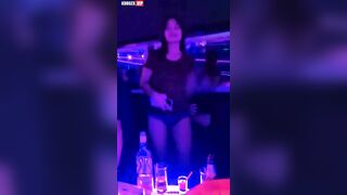 KTV, E Nhân viên Nhảy Thoát Y bị Hấp Dâm Tập Thể tê Lồn Múp Vú To Lên đỉnh